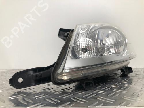 Left headlight PEUGEOT EXPERT Van (VF3A_, VF3U_, VF3X_) 2.0 HDi 130 | BP29035739C28 