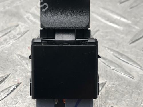 Right front window switch HYUNDAI i20 III (BC3, BI3) 1.0 T-GDI | BP29210355I26 