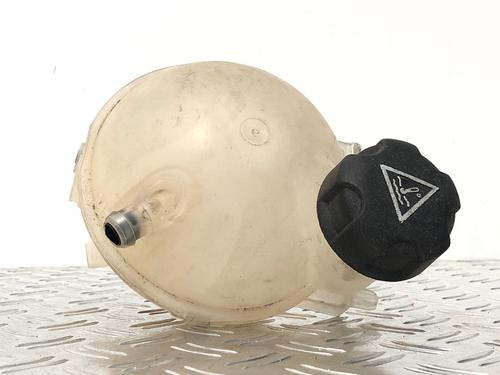 Used Expansion tank PEUGEOT 308 I (4A_, 4C_) 1.6 HDi (112 hp) 29033450