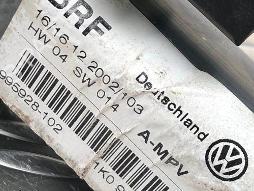Left rear window motor VW TOURAN (1T3) 1.2 TSI | BP32023811E23