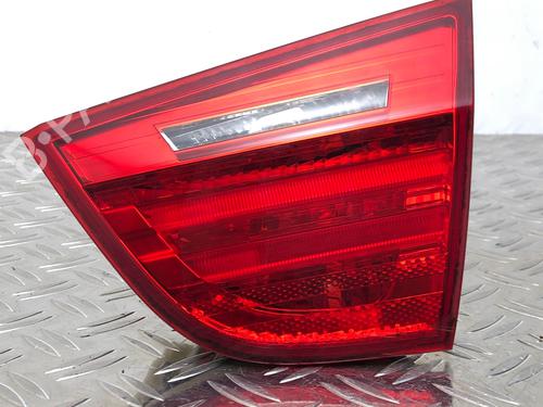 Feu de coffre droit BMW 3 (E90) 318 i (143 hp) 32081960