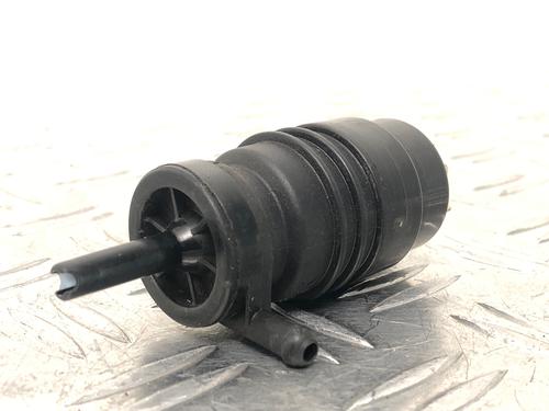 Used Washer pump Washer pump MERCEDES-BENZ T2/LN1 Van 609 D (668.061, 668.062, 668.063) (86 hp) 39917207 39917207
