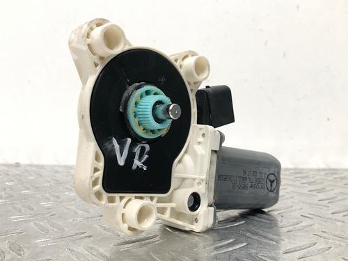 Right front window motor MERCEDES-BENZ C-CLASS Coupe (CL203) C 180 Kompressor (203.746) | BP29032431E20 