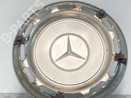 Hub cap MERCEDES-BENZ 123 Saloon (W123) 240 D (123.123) | BP29035947C160 