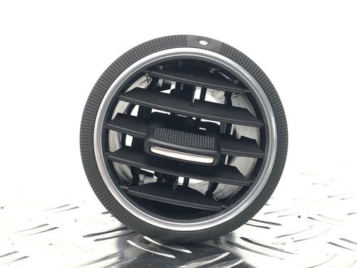 Used Air vent AUDI A3 Sportback (8PA) 1.4 TFSI (125 hp) 30156868