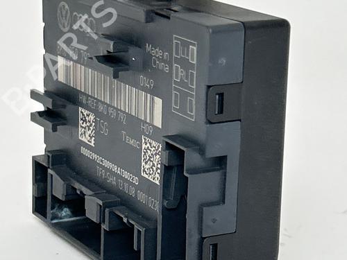 Electronic module AUDI A5 (8T3) 2.0 TFSI | BP35957227M83 - Image 2