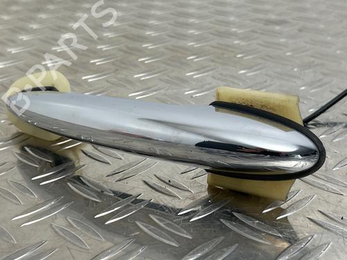 Used Front right exterior door handle Front right exterior door handle 36952090 36952090