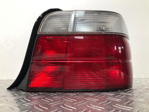 Used Right taillight BMW 3 Compact (E36) 316 i (102 hp) 29033063