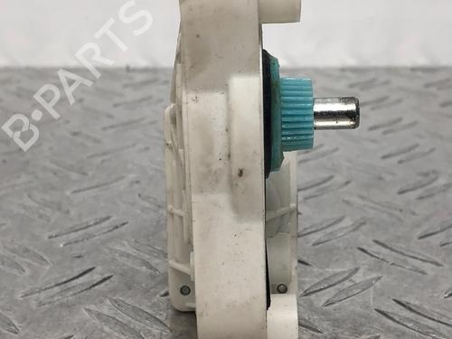 Right front window motor MERCEDES-BENZ C-CLASS Coupe (CL203) C 180 Kompressor (203.746) | BP29032431E20 