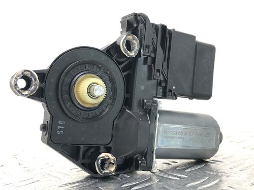 Rudehejsemotor bagstkærm højre VW GOLF PLUS V (5M1, 521) 1.4 FSI (90 hp) 29034295