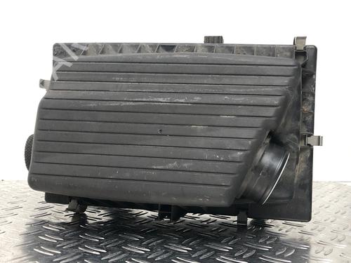 Used Air filter box OPEL VECTRA B Hatchback (J96) 1.6 i 16V (F68) (101 hp) 29031831