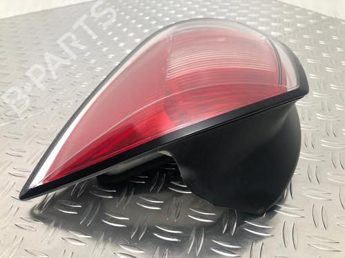 Right taillight OPEL ASTRA H Estate (A04) 1.6 (L35) | BP29590395C35 