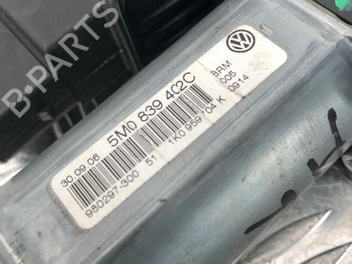 Rudehejsemotor bagstkærm højre VW GOLF PLUS V (5M1, 521) 1.4 FSI | BP29034295E22