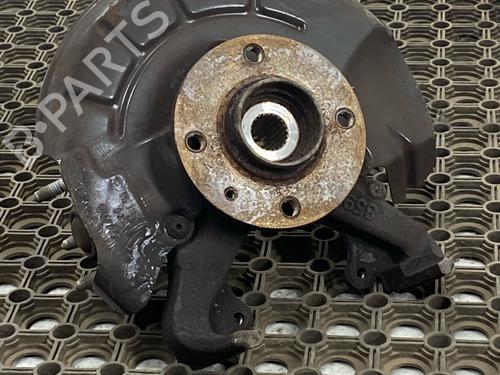 Used Right front steering knuckle SKODA CITIGO (NF1) 1.0 (60 hp) 29034847