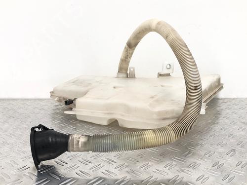 Used Windscreen washer tank BMW 3 Coupe (E92) 335 i (306 hp) 29034631