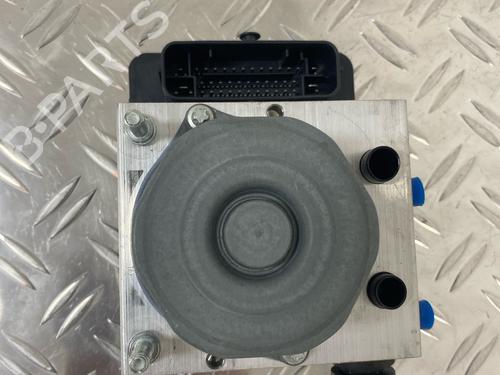 ABS pump RENAULT CLIO IV Grandtour (KH_) 0.9 TCe 75 (KHNP) | BP29037531M43 
