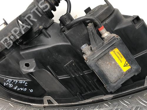Left headlight OPEL OMEGA B Estate (V94) 2.2 DTI 16V (F35, M35, P35) | BP29035795C28 