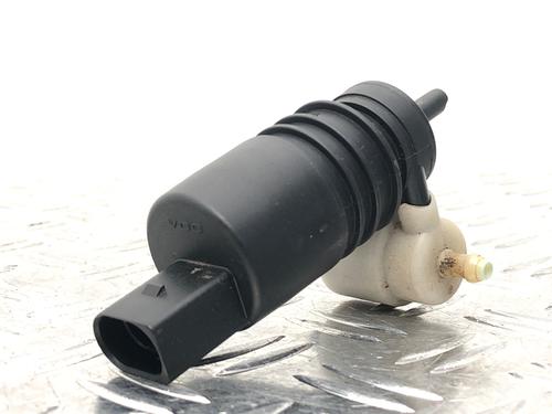 Washer pump VW TOURAN (1T1, 1T2) 1.6 | BP29031634E24 