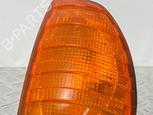Used Left front indicator MERCEDES-BENZ 123 Saloon (W123) 240 D (123.123) (72 hp) 29036039