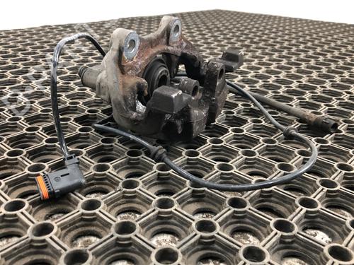 Høyre bremsecaliper bak MERCEDES-BENZ E-CLASS T-Model (S212) E 220 CDI / BlueTEC (212.202, 212.201) | BP29030495M106