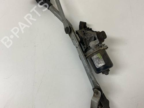 Used Front wiper motor RENAULT MEGANE III Grandtour (KZ0/1) 1.5 dCi (KZ1M, KZ1W, KZ0R) (106 hp) 29034809