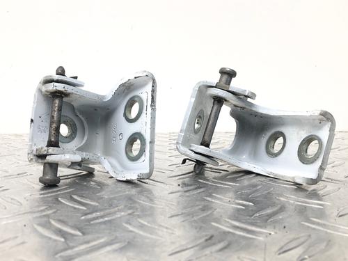 Used Hinge/Door check strap PEUGEOT EXPERT Van (VF3A_, VF3U_, VF3X_) 2.0 HDi 130 (128 hp) 29033451