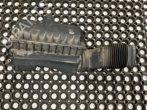 Luftfiltergehäuse für SMART FORTWO Coupe (451) 1.0 (451.331, 451.380) (71 hp) 29034651