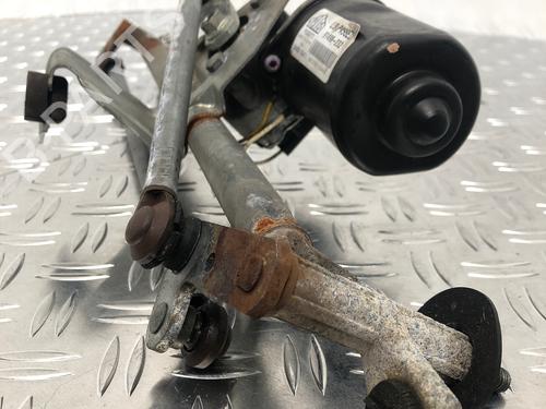 Front wiper motor OPEL TIGRA TwinTop (X04) 1.8 (R97) | BP29590411M29 