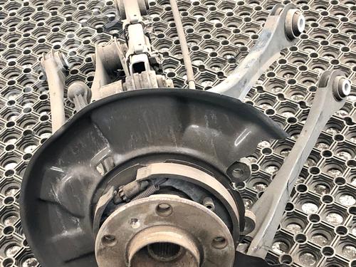 Used Right rear steering knuckle BMW 1 (F20) 116 d (116 hp) 29037167