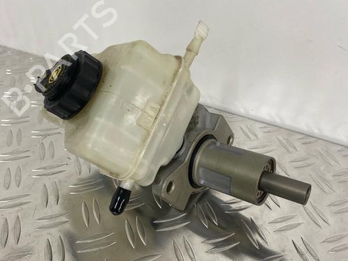 Brake master cylinder BMW 1 Convertible (E88) 118 i | BP29034138M77 