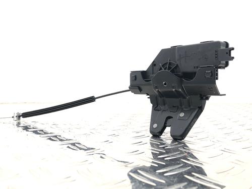 Serrure hayon BMW 3 (E90) 318 i (143 hp) 32084265