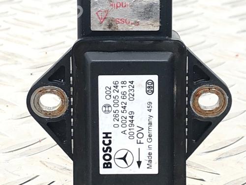 Used Electronic sensor MERCEDES-BENZ S-CLASS Coupe (C215) CL 600 (215.376) (500 hp) 31127762