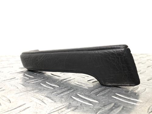 Used Front left exterior door handle AUDI 100 C3 Saloon (443, 444) 2.3 E (136 hp) 29032917