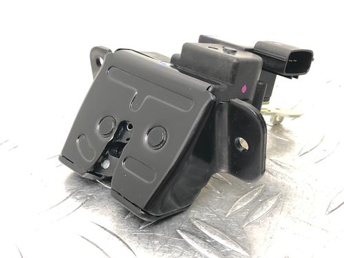 Used Tailgate lock HYUNDAI i20 III (BC3, BI3) 1.0 T-GDI (101 hp) 29065782