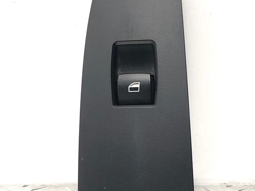 Used Right front window switch BMW 1 (E87) 116 i (121 hp) 30180619