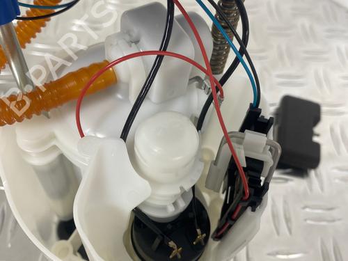 Fuel pump SEAT LEON ST (5F8) 1.8 TSI | BP29035177M76 