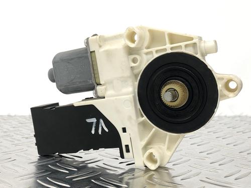 Rudehejsemotor forskærm venstre PEUGEOT 407 SW (6E_, 6D_) 3.0 (211 hp) 30002969