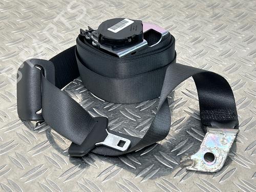 Used Rear center seatbelt Rear center seatbelt 37420754 37420754