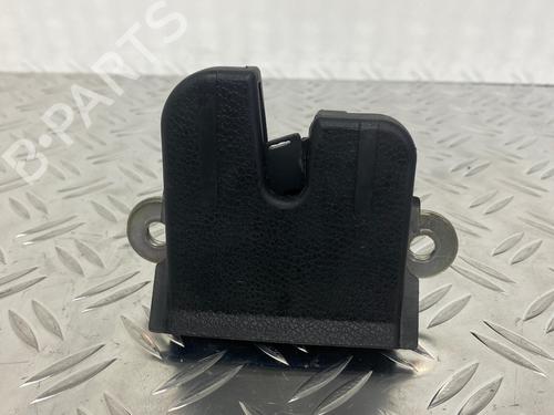 Used Tailgate lock VW GOLF VII (5G1, BQ1, BE1, BE2) 2.0 TDI (150 hp) 29031934