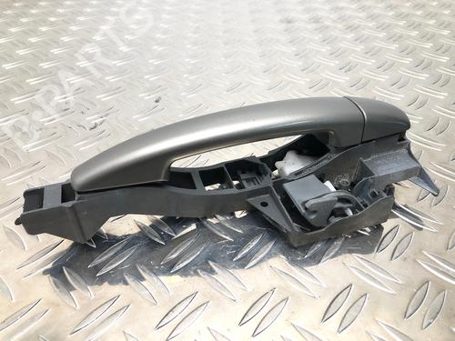 front-right-exterior-door-handle-peugeot-3008-i-mpv-0u_-2009-2010-2011-2012-2013-2014-2015-2016-2017-31016540 main image