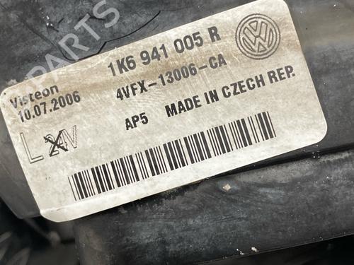 Right headlight VW GOLF V (1K1) 1.9 TDI | BP29032748C29 