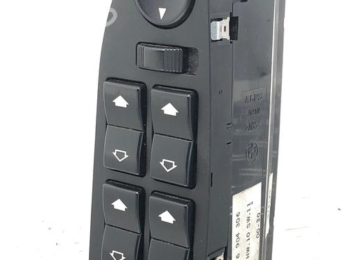 Switch BMW 5 (E39) 520 i | BP29032141I30 