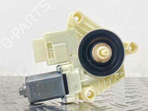 Used Left rear window motor VW GOLF VII (5G1, BQ1, BE1, BE2) 1.2 TSI (86 hp) 29030955