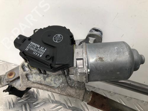 Front wiper motor TOYOTA YARIS (_P9_) 1.0 VVT-i (KSP90_, KSP90R) | BP29400872M29 