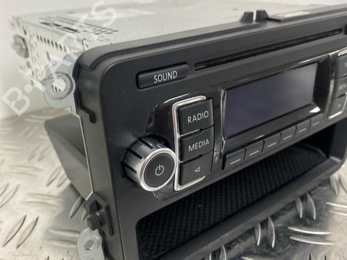 Radio VW POLO V (6R1, 6C1) 1.2 | BP29033204E6 