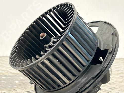 Used Heater blower motor Heater blower motor BMW 3 (E90) 318 i (143 hp) 33242935 33242935