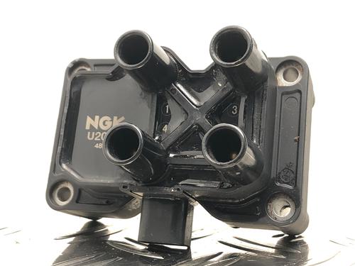 Used Ignition coil FORD FOCUS II (DA_, HCP, DP) 1.4 (80 hp) 30640815