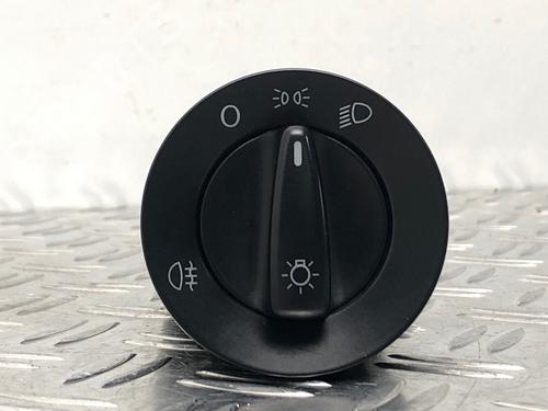 Used Headlight switch VW POLO (6N2) 1.4 (60 hp) 29037903