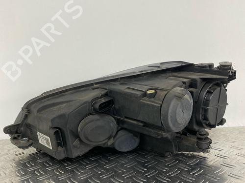 Right headlight VW GOLF VII (5G1, BQ1, BE1, BE2) 1.2 TSI | BP29037210C29 