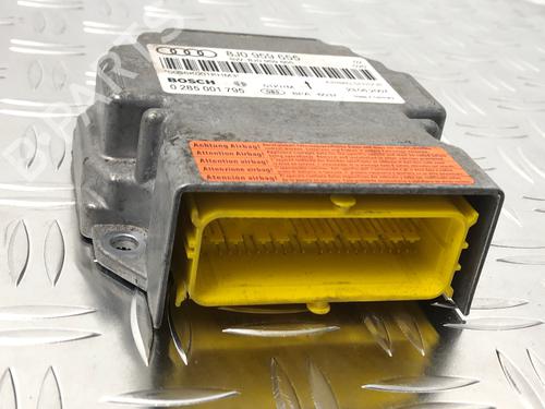 Used ECU airbags AUDI TT Roadster (8J9) 2.0 TFSI (200 hp) 29864437